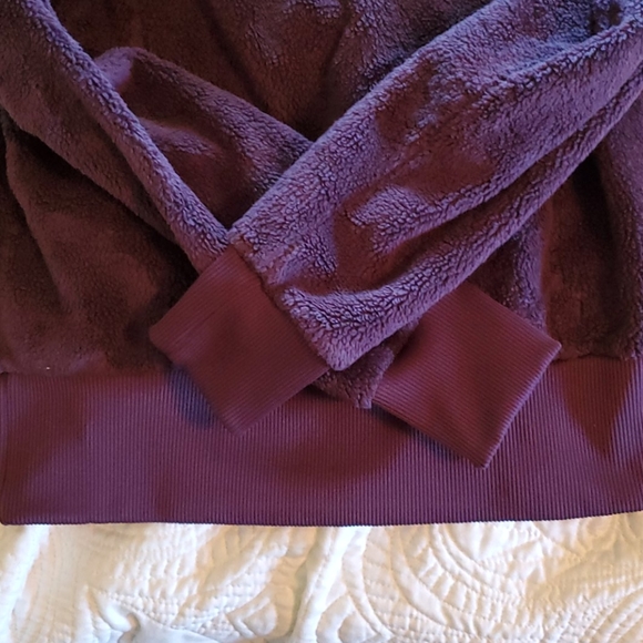 North Face Fleece Crop Hoodie Wm M - Picture 4 of 4